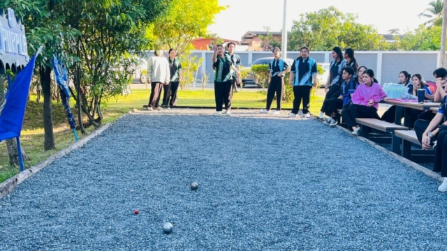 LINE_ALBUM_171268_251217_40