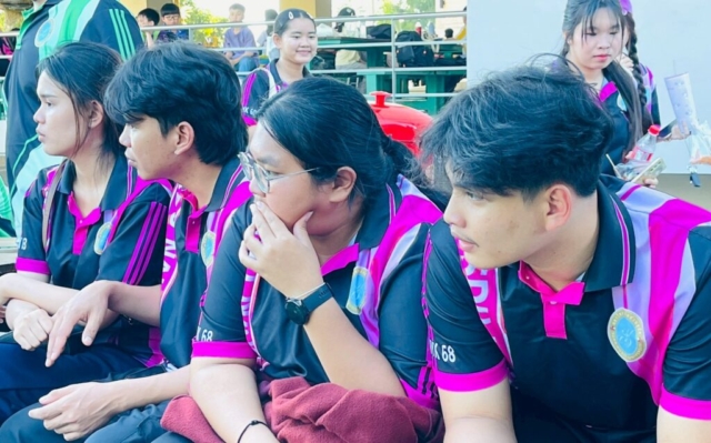 LINE_ALBUM_171268_251217_45