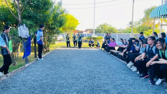 LINE_ALBUM_171268_251217_52