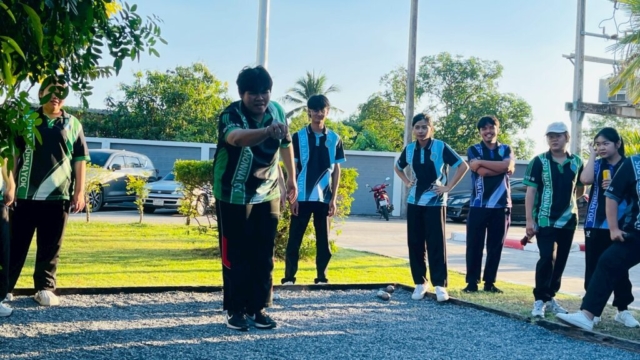 LINE_ALBUM_171268_251217_67