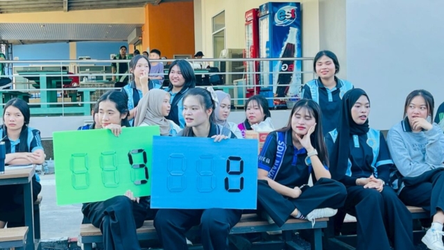 LINE_ALBUM_171268_251217_69