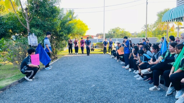 LINE_ALBUM_171268_251217_87