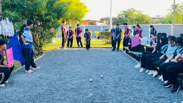 LINE_ALBUM_171268_251217_93