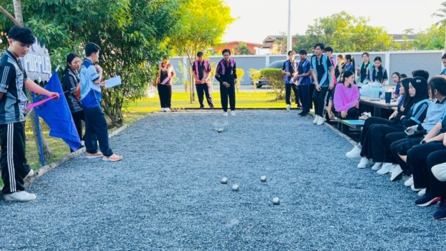 LINE_ALBUM_171268_251217_95