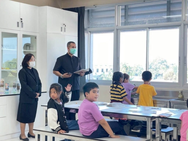 LINE_ALBUM_3122025_251203_23