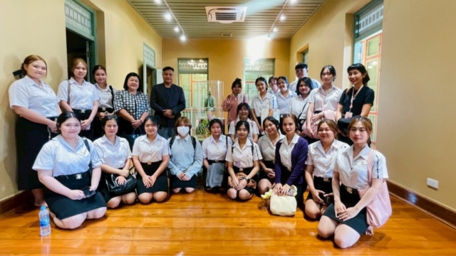 LINE_ALBUM_91268_251212_117