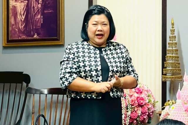 LINE_ALBUM_91268_251212_13