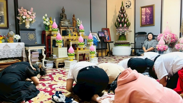 LINE_ALBUM_91268_251212_15