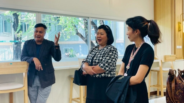 LINE_ALBUM_91268_251212_167