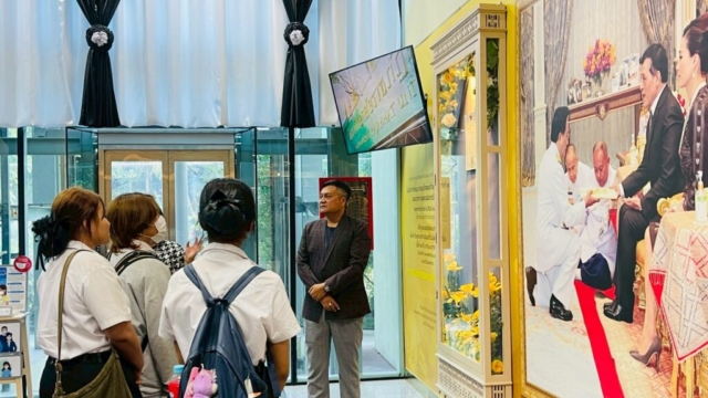 LINE_ALBUM_91268_251212_179