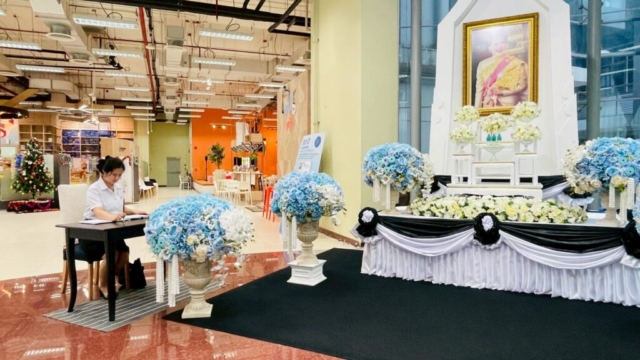 LINE_ALBUM_91268_251212_188