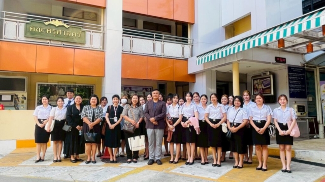 LINE_ALBUM_91268_251212_2