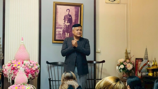 LINE_ALBUM_91268_251212_22