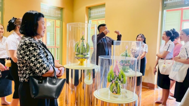 LINE_ALBUM_91268_251212_3