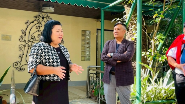 LINE_ALBUM_91268_251212_42