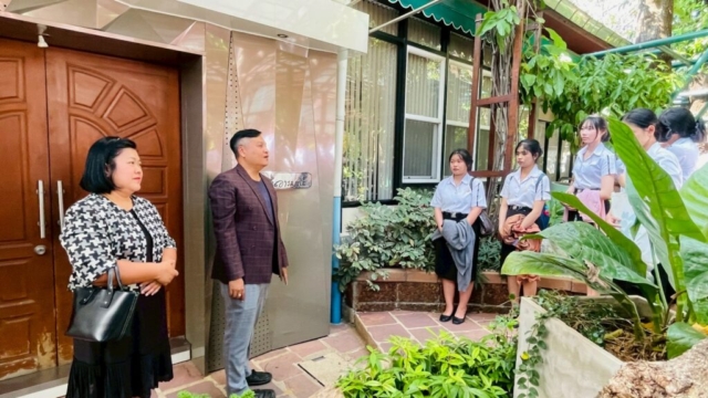 LINE_ALBUM_91268_251212_52