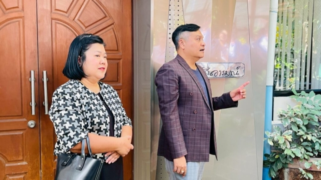 LINE_ALBUM_91268_251212_56