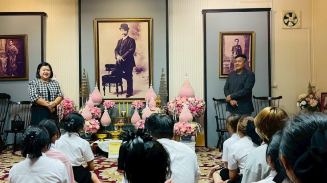 LINE_ALBUM_91268_251212_6