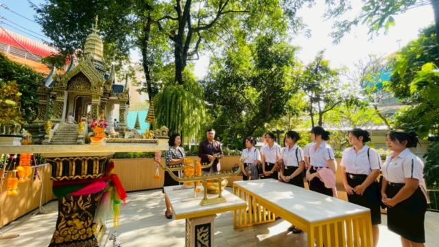 LINE_ALBUM_91268_251212_61