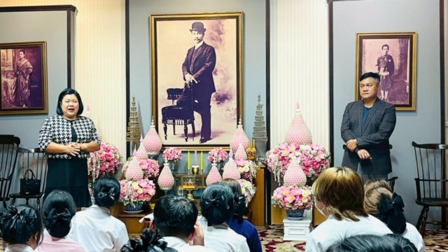 LINE_ALBUM_91268_251212_9