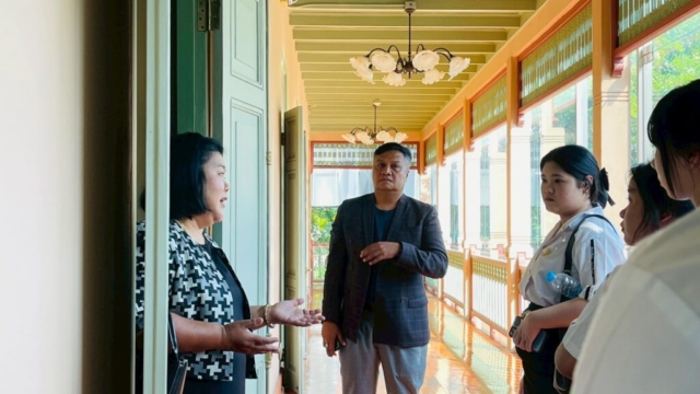 LINE_ALBUM_91268_251212_90