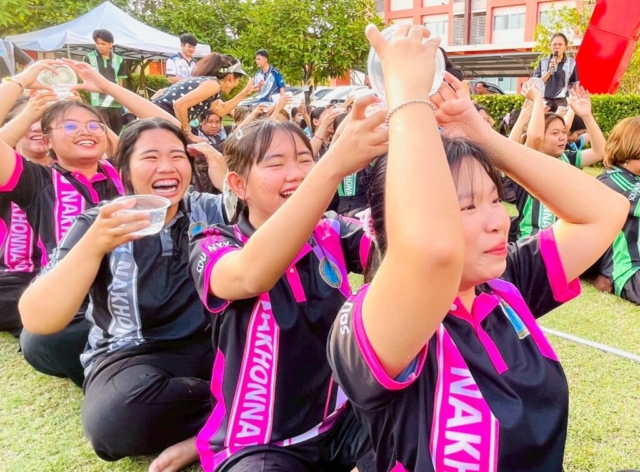 LINE_ALBUM_กิจกรรมกีฬาสี111268_251212_105