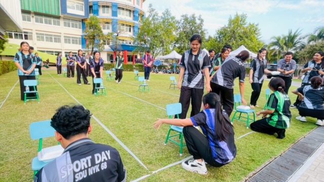 LINE_ALBUM_กิจกรรมกีฬาสี111268_251212_111