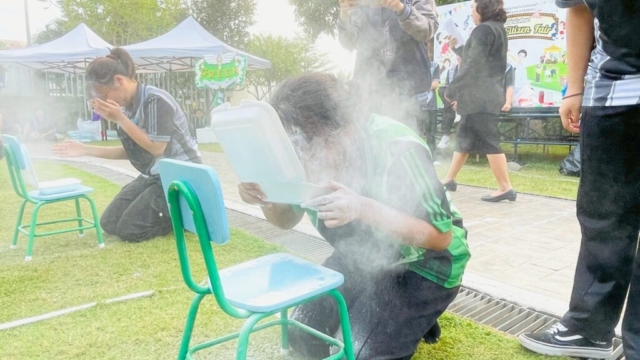 LINE_ALBUM_กิจกรรมกีฬาสี111268_251212_117