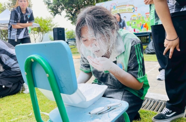 LINE_ALBUM_กิจกรรมกีฬาสี111268_251212_127