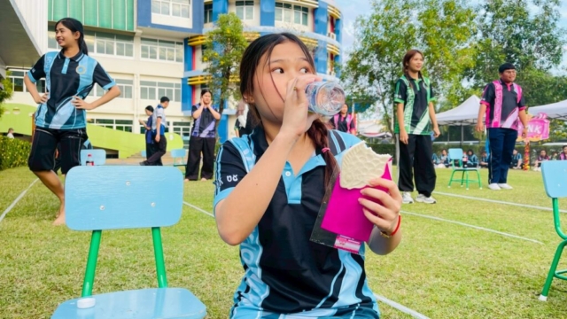 LINE_ALBUM_กิจกรรมกีฬาสี111268_251212_130