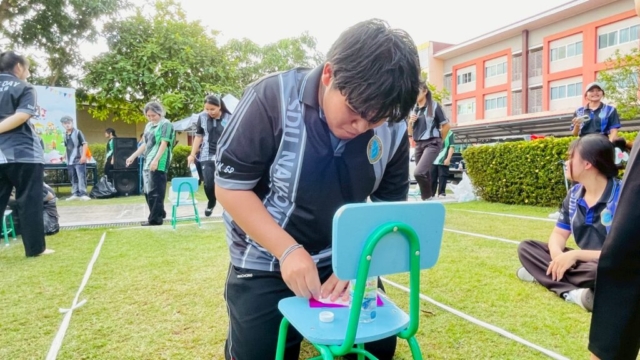 LINE_ALBUM_กิจกรรมกีฬาสี111268_251212_131