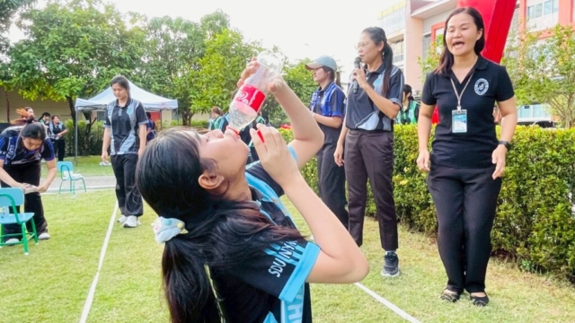 LINE_ALBUM_กิจกรรมกีฬาสี111268_251212_138