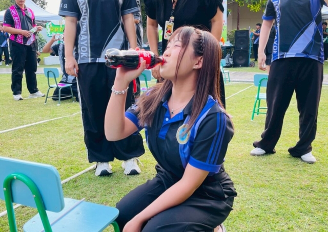 LINE_ALBUM_กิจกรรมกีฬาสี111268_251212_144