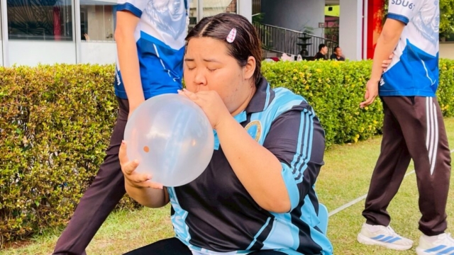 LINE_ALBUM_กิจกรรมกีฬาสี111268_251212_147