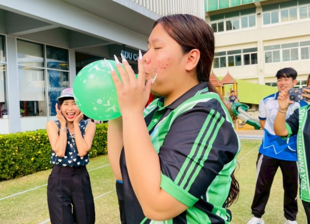 LINE_ALBUM_กิจกรรมกีฬาสี111268_251212_155