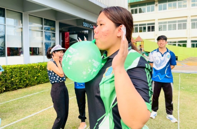 LINE_ALBUM_กิจกรรมกีฬาสี111268_251212_156