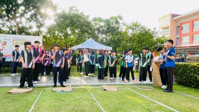 LINE_ALBUM_กิจกรรมกีฬาสี111268_251212_17