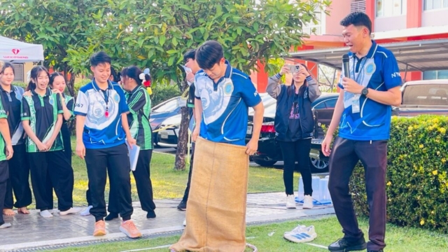 LINE_ALBUM_กิจกรรมกีฬาสี111268_251212_19