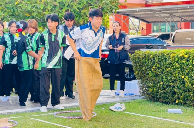 LINE_ALBUM_กิจกรรมกีฬาสี111268_251212_20