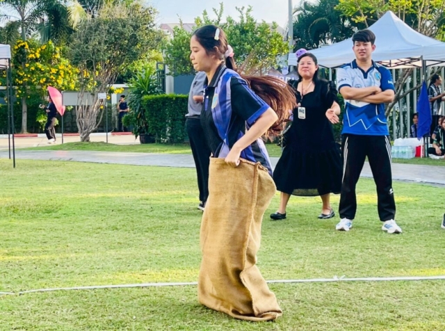 LINE_ALBUM_กิจกรรมกีฬาสี111268_251212_43