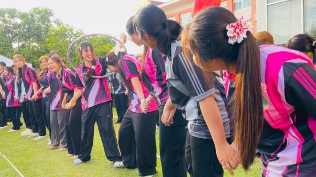 LINE_ALBUM_กิจกรรมกีฬาสี111268_251212_53