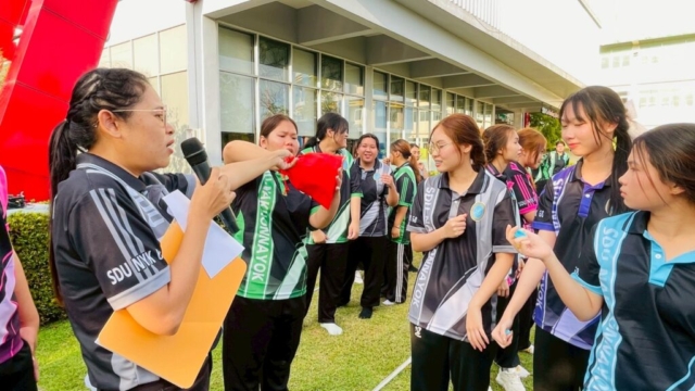 LINE_ALBUM_กิจกรรมกีฬาสี111268_251212_62