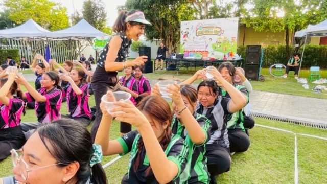 LINE_ALBUM_กิจกรรมกีฬาสี111268_251212_82