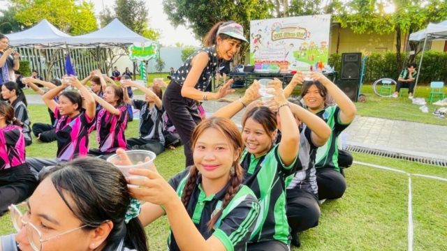 LINE_ALBUM_กิจกรรมกีฬาสี111268_251212_83