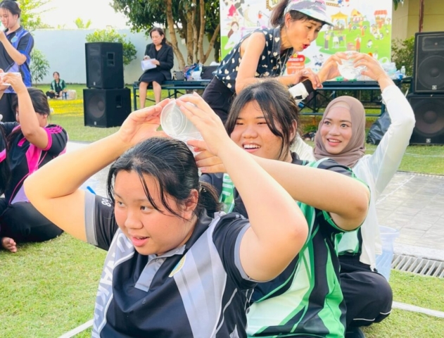 LINE_ALBUM_กิจกรรมกีฬาสี111268_251212_85