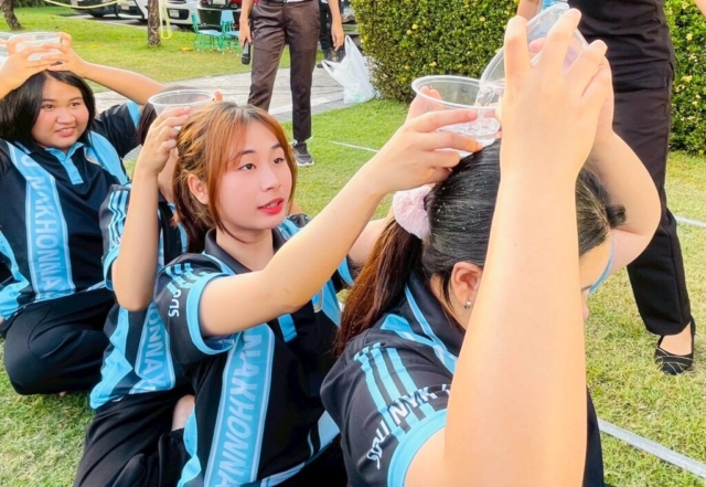 LINE_ALBUM_กิจกรรมกีฬาสี111268_251212_94