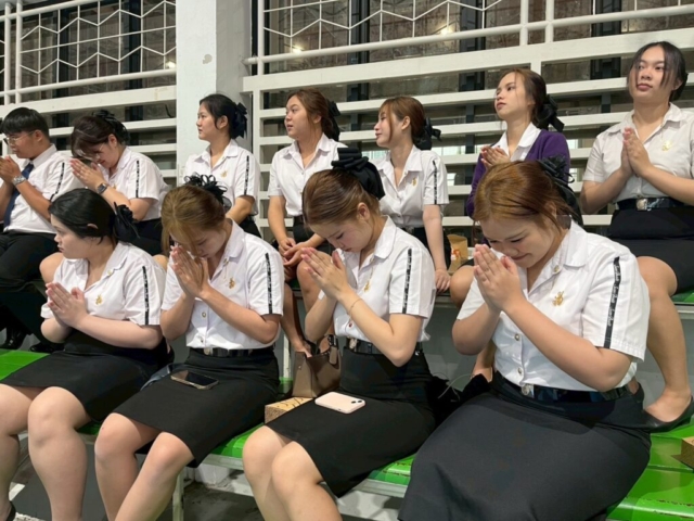 LINE_ALBUM_ประถมศึกษา อบรมบุคลิกภาพ_251215_1