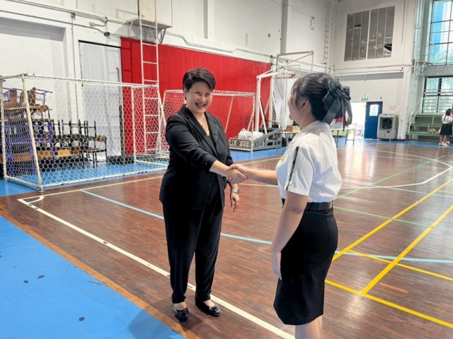 LINE_ALBUM_ประถมศึกษา อบรมบุคลิกภาพ_251215_17