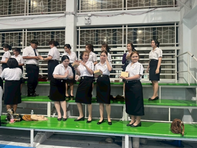 LINE_ALBUM_ประถมศึกษา อบรมบุคลิกภาพ_251215_22