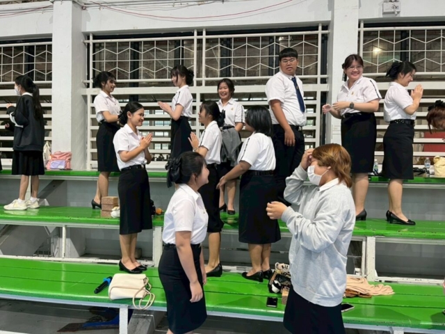 LINE_ALBUM_ประถมศึกษา อบรมบุคลิกภาพ_251215_24